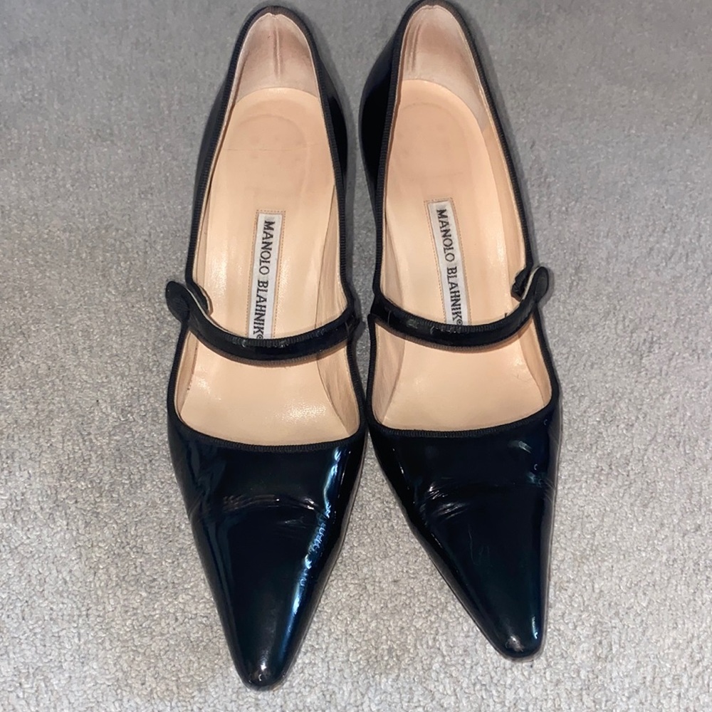 Black patent Mary Jane Manolo Blahnik shoes